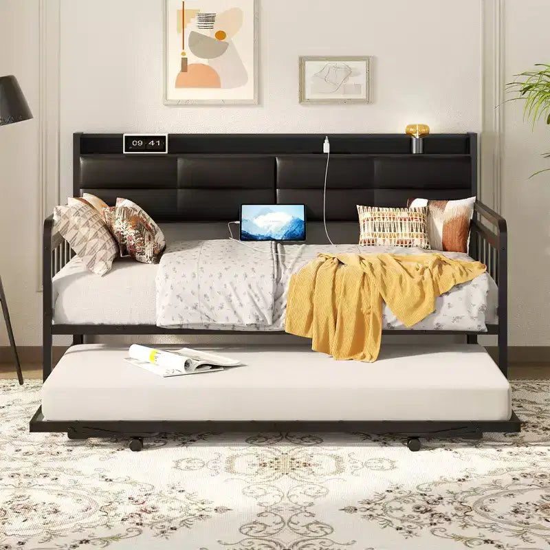 Daybed with Trundle and Charging Station
