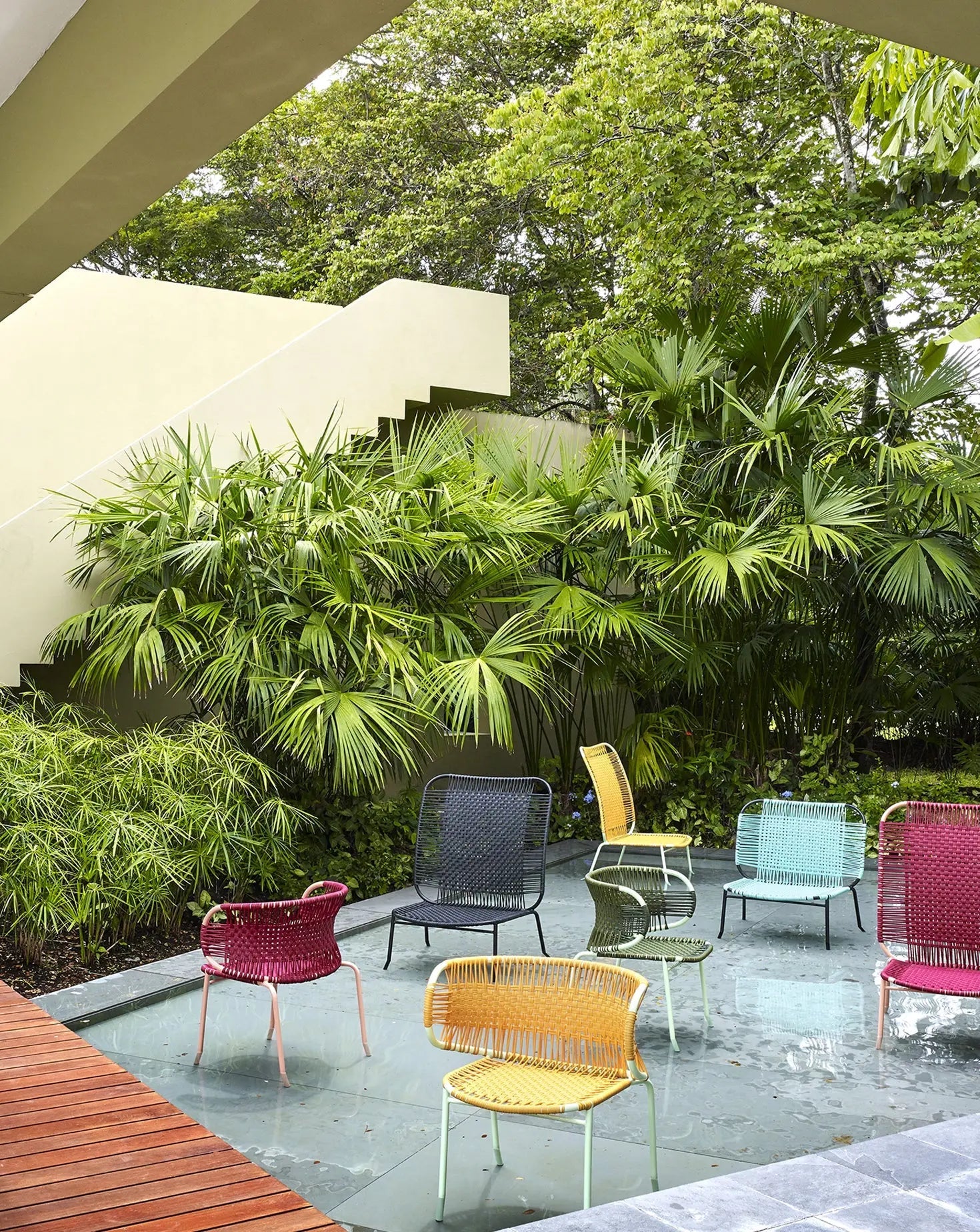 Cielo Stacking Armchair
