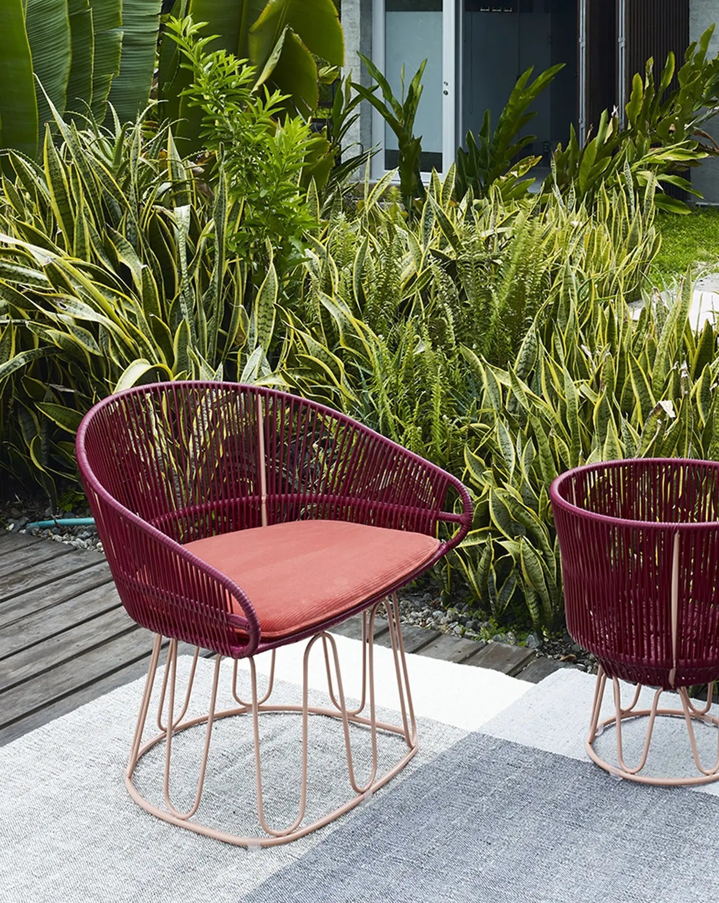 Circo Red Lounge Chair