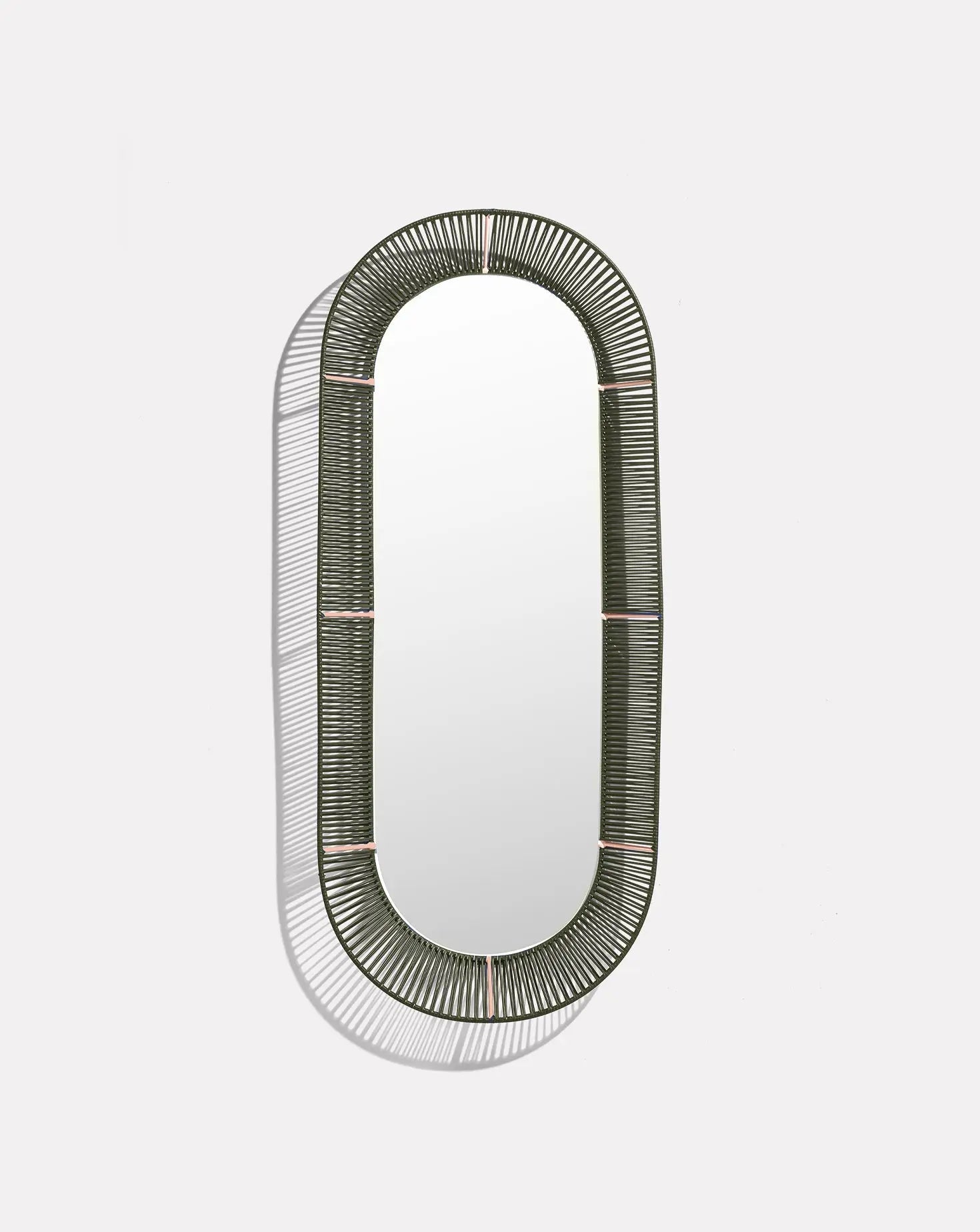 Cesta Big Black & Honey Wall Mirror